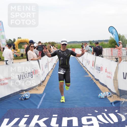 22.06.2025 - Viking Triathlon MichiJ http://msf.ph/oto/8125670 22.06.2025 15:21:01 Ziel 356 meine-sportfotos.de
