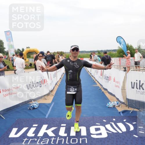 22.06.2025 - Viking Triathlon MichiJ http://msf.ph/oto/8125680 22.06.2025 15:21:01 Ziel 356 meine-sportfotos.de