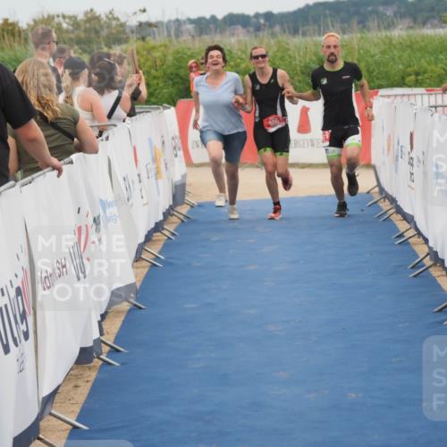 22.06.2025 - Viking Triathlon MichiJ http://msf.ph/oto/8125713 22.06.2025 15:21:31 Ziel 606 meine-sportfotos.de