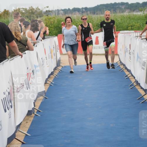 22.06.2025 - Viking Triathlon MichiJ http://msf.ph/oto/8125720 22.06.2025 15:21:31 Ziel 606 meine-sportfotos.de