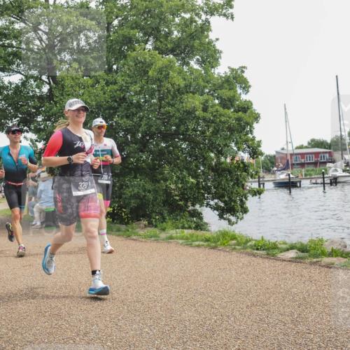 22.06.2025 - Viking Triathlon KatJ http://msf.ph/oto/8125759 22.06.2025 13:44:51 Laufen 209, 316, 320 meine-sportfotos.de