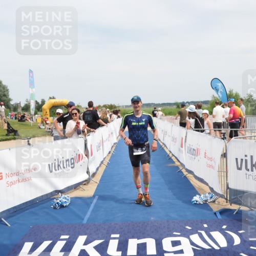22.06.2025 - Viking Triathlon MichiJ http://msf.ph/oto/8125813 22.06.2025 15:16:52 Ziel 41, 390 meine-sportfotos.de