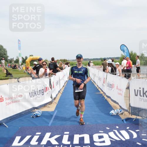 22.06.2025 - Viking Triathlon MichiJ http://msf.ph/oto/8125828 22.06.2025 15:16:52 Ziel 41, 390 meine-sportfotos.de