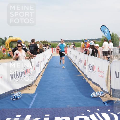 22.06.2025 - Viking Triathlon MichiJ http://msf.ph/oto/8125854 22.06.2025 15:16:56 Ziel 41, 390 meine-sportfotos.de