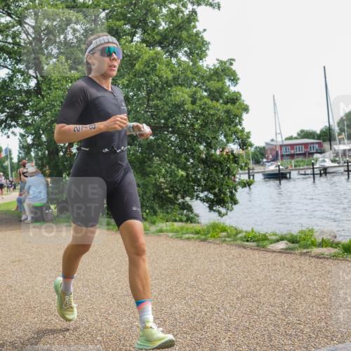 22.06.2025 - Viking Triathlon KatJ http://msf.ph/oto/8125878 22.06.2025 13:45:06 Laufen 278 meine-sportfotos.de