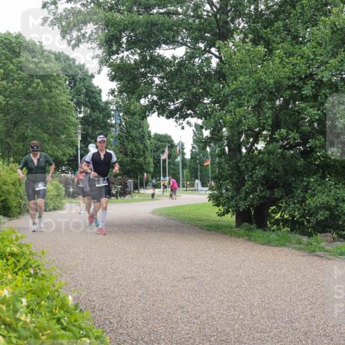 22.06.2025 - Viking Triathlon KatJ http://msf.ph/oto/8125879 22.06.2025 15:28:39 Laufen 97 meine-sportfotos.de