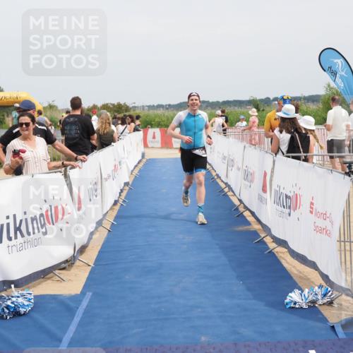 22.06.2025 - Viking Triathlon MichiJ http://msf.ph/oto/8125881 22.06.2025 15:16:57 Ziel 390 meine-sportfotos.de