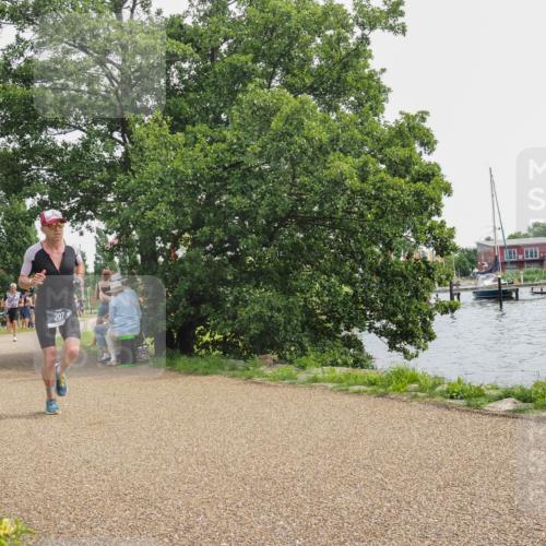 22.06.2025 - Viking Triathlon KatJ http://msf.ph/oto/8125882 22.06.2025 13:45:11 Laufen 207 meine-sportfotos.de
