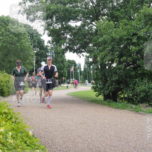 22.06.2025 - Viking Triathlon KatJ http://msf.ph/oto/8125888 22.06.2025 15:28:40 Laufen 97, 186, 460 meine-sportfotos.de