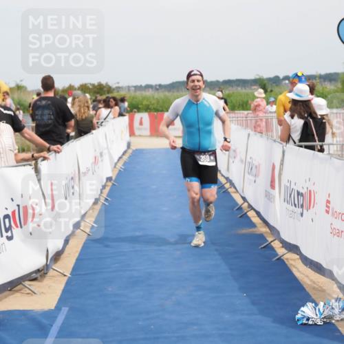 22.06.2025 - Viking Triathlon MichiJ http://msf.ph/oto/8125895 22.06.2025 15:16:57 Ziel 390 meine-sportfotos.de