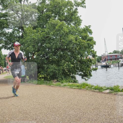 22.06.2025 - Viking Triathlon KatJ http://msf.ph/oto/8125896 22.06.2025 13:45:11 Laufen 207 meine-sportfotos.de