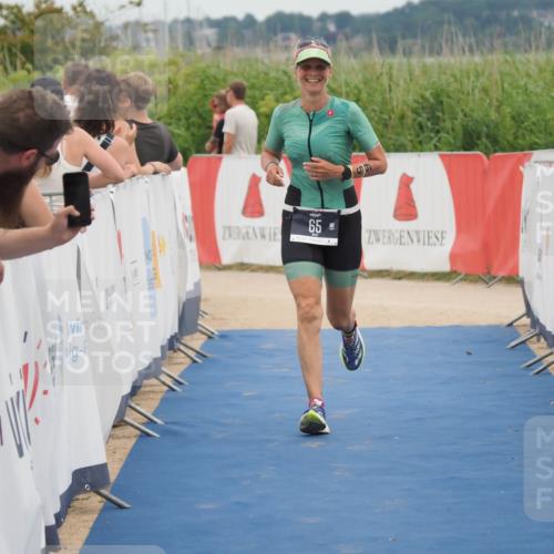 22.06.2025 - Viking Triathlon MichiJ http://msf.ph/oto/8125910 22.06.2025 15:22:20 Ziel 65 meine-sportfotos.de