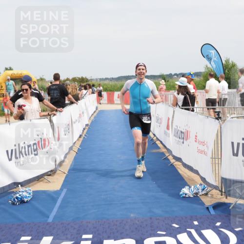 22.06.2025 - Viking Triathlon MichiJ http://msf.ph/oto/8125911 22.06.2025 15:16:58 Ziel 390 meine-sportfotos.de