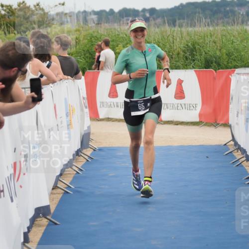 22.06.2025 - Viking Triathlon MichiJ http://msf.ph/oto/8125918 22.06.2025 15:22:20 Ziel 65 meine-sportfotos.de