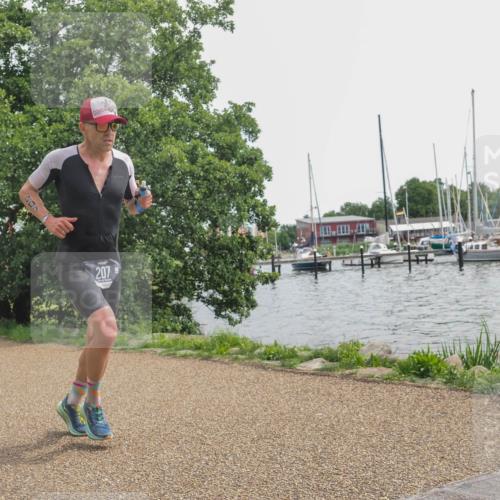 22.06.2025 - Viking Triathlon KatJ http://msf.ph/oto/8125922 22.06.2025 13:45:12 Laufen 207 meine-sportfotos.de