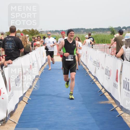 22.06.2025 - Viking Triathlon MichiJ http://msf.ph/oto/8125971 22.06.2025 15:17:11 Ziel 253, 657 meine-sportfotos.de