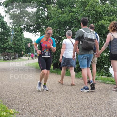 22.06.2025 - Viking Triathlon KatJ http://msf.ph/oto/8125986 22.06.2025 15:28:47 Laufen 268 meine-sportfotos.de