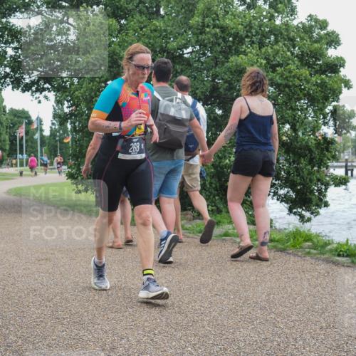 22.06.2025 - Viking Triathlon KatJ http://msf.ph/oto/8126020 22.06.2025 15:28:47 Laufen 268 meine-sportfotos.de