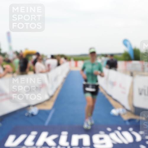 22.06.2025 - Viking Triathlon MichiJ http://msf.ph/oto/8126030 22.06.2025 15:22:23 Ziel 65 meine-sportfotos.de