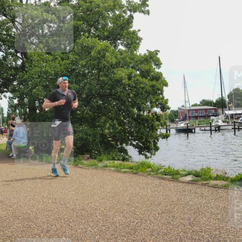22.06.2025 - Viking Triathlon KatJ http://msf.ph/oto/8126033 22.06.2025 13:45:26 Laufen 187 meine-sportfotos.de