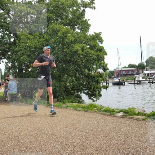 22.06.2025 - Viking Triathlon KatJ http://msf.ph/oto/8126037 22.06.2025 13:45:26 Laufen 187 meine-sportfotos.de
