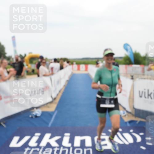 22.06.2025 - Viking Triathlon MichiJ http://msf.ph/oto/8126044 22.06.2025 15:22:23 Ziel 65 meine-sportfotos.de