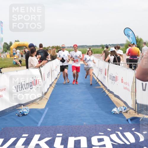 22.06.2025 - Viking Triathlon MichiJ http://msf.ph/oto/8126046 22.06.2025 15:17:13 Ziel 253, 657 meine-sportfotos.de