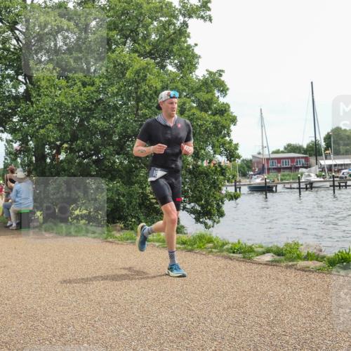 22.06.2025 - Viking Triathlon KatJ http://msf.ph/oto/8126054 22.06.2025 13:45:27 Laufen 187 meine-sportfotos.de