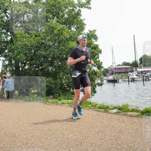 22.06.2025 - Viking Triathlon KatJ http://msf.ph/oto/8126057 22.06.2025 13:45:27 Laufen 187 meine-sportfotos.de