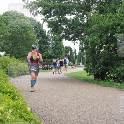 22.06.2025 - Viking Triathlon KatJ http://msf.ph/oto/8126058 22.06.2025 15:29:04 Laufen 547 meine-sportfotos.de