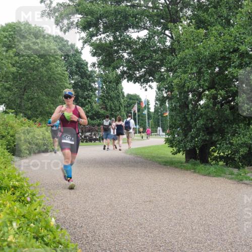 22.06.2025 - Viking Triathlon KatJ http://msf.ph/oto/8126064 22.06.2025 15:29:04 Laufen 547 meine-sportfotos.de