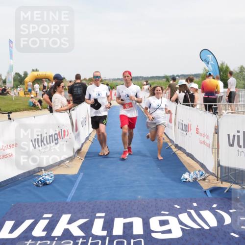 22.06.2025 - Viking Triathlon MichiJ http://msf.ph/oto/8126071 22.06.2025 15:17:14 Ziel 253, 657 meine-sportfotos.de
