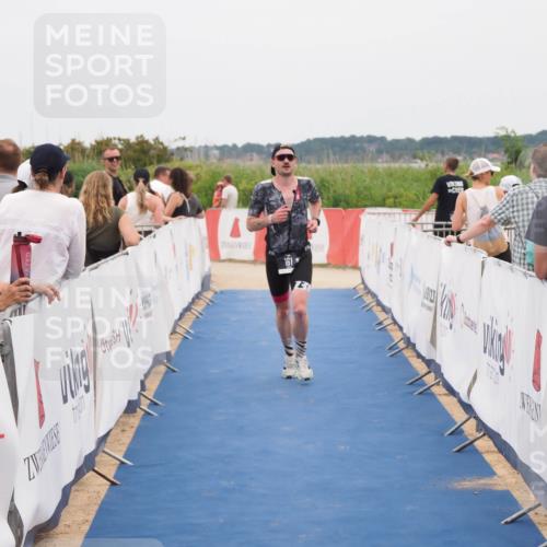 22.06.2025 - Viking Triathlon MichiJ http://msf.ph/oto/8126079 22.06.2025 15:22:34 Ziel 161 meine-sportfotos.de
