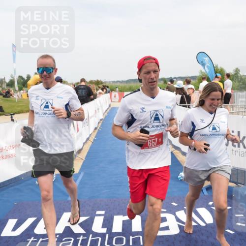 22.06.2025 - Viking Triathlon MichiJ http://msf.ph/oto/8126107 22.06.2025 15:17:15 Ziel 253, 657 meine-sportfotos.de