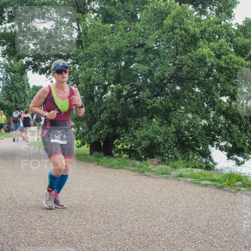 22.06.2025 - Viking Triathlon KatJ http://msf.ph/oto/8126120 22.06.2025 15:29:05 Laufen 547 meine-sportfotos.de