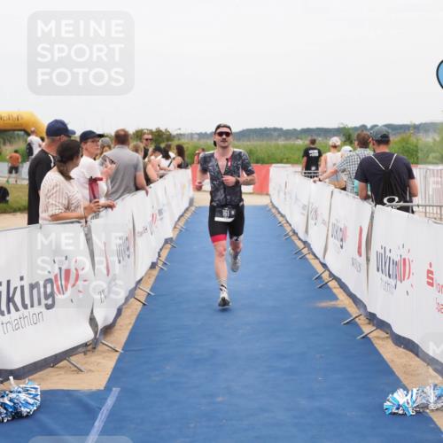 22.06.2025 - Viking Triathlon MichiJ http://msf.ph/oto/8126121 22.06.2025 15:22:36 Ziel 161 meine-sportfotos.de