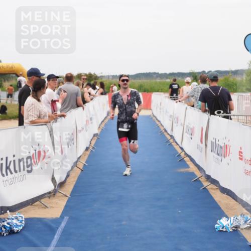 22.06.2025 - Viking Triathlon MichiJ http://msf.ph/oto/8126125 22.06.2025 15:22:36 Ziel 161 meine-sportfotos.de