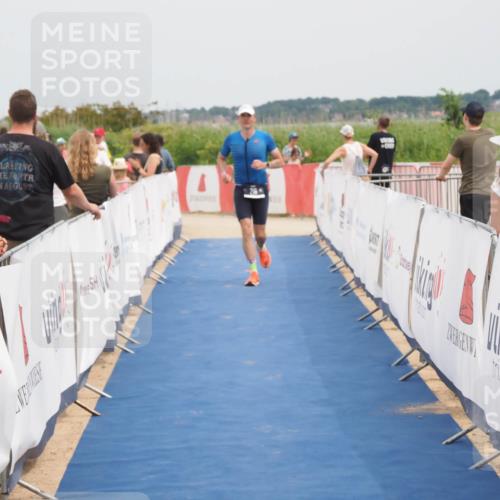 22.06.2025 - Viking Triathlon MichiJ http://msf.ph/oto/8126126 22.06.2025 15:17:30 Ziel 216 meine-sportfotos.de