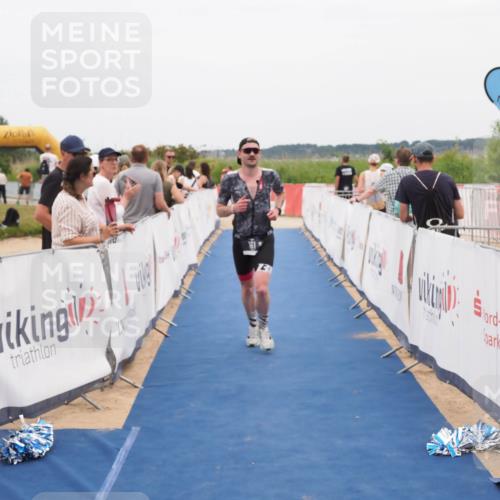22.06.2025 - Viking Triathlon MichiJ http://msf.ph/oto/8126129 22.06.2025 15:22:36 Ziel 161 meine-sportfotos.de