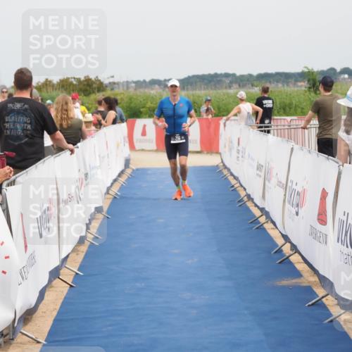 22.06.2025 - Viking Triathlon MichiJ http://msf.ph/oto/8126130 22.06.2025 15:17:30 Ziel 216 meine-sportfotos.de