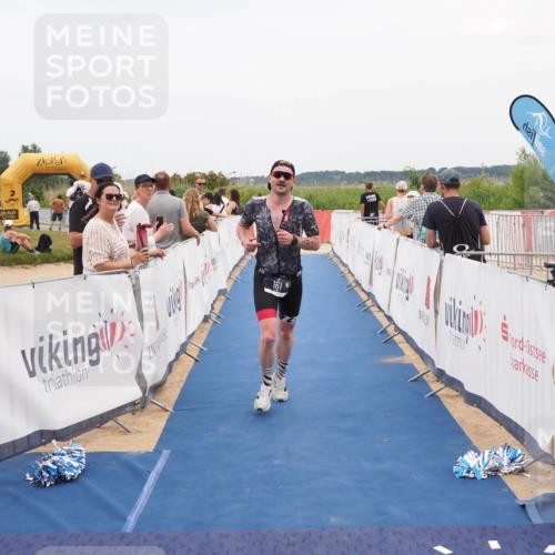 22.06.2025 - Viking Triathlon MichiJ http://msf.ph/oto/8126145 22.06.2025 15:22:36 Ziel 161 meine-sportfotos.de