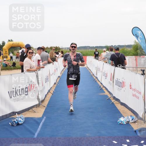 22.06.2025 - Viking Triathlon MichiJ http://msf.ph/oto/8126149 22.06.2025 15:22:36 Ziel 161 meine-sportfotos.de