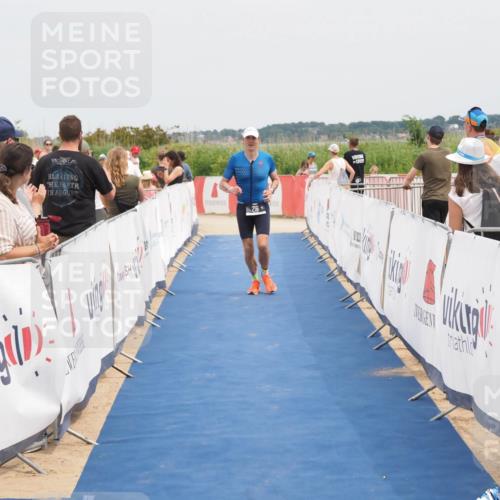 22.06.2025 - Viking Triathlon MichiJ http://msf.ph/oto/8126152 22.06.2025 15:17:30 Ziel 216 meine-sportfotos.de