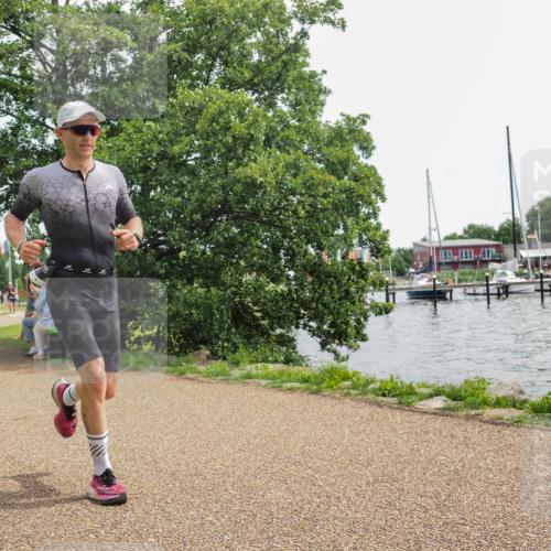 22.06.2025 - Viking Triathlon KatJ http://msf.ph/oto/8126154 22.06.2025 13:45:40 Laufen 132 meine-sportfotos.de