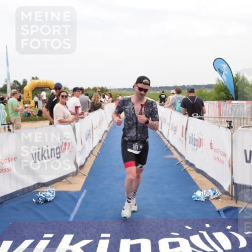 22.06.2025 - Viking Triathlon MichiJ http://msf.ph/oto/8126167 22.06.2025 15:22:37 Ziel 161 meine-sportfotos.de
