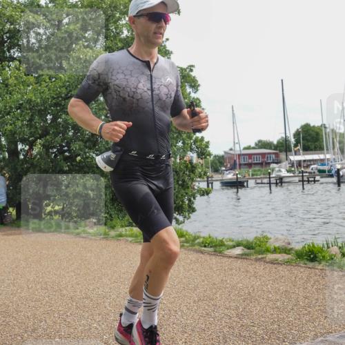 22.06.2025 - Viking Triathlon KatJ http://msf.ph/oto/8126168 22.06.2025 13:45:40 Laufen 132 meine-sportfotos.de