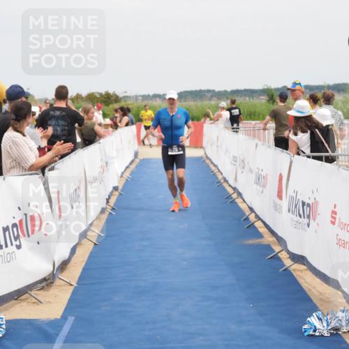 22.06.2025 - Viking Triathlon MichiJ http://msf.ph/oto/8126175 22.06.2025 15:17:31 Ziel 216 meine-sportfotos.de