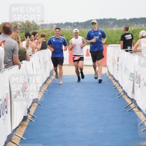 22.06.2025 - Viking Triathlon MichiJ http://msf.ph/oto/8126189 22.06.2025 15:22:52 Ziel 658 meine-sportfotos.de