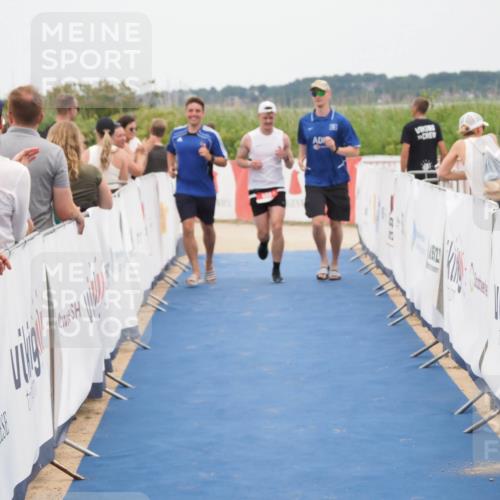 22.06.2025 - Viking Triathlon MichiJ http://msf.ph/oto/8126196 22.06.2025 15:22:52 Ziel 658 meine-sportfotos.de