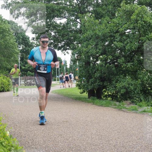22.06.2025 - Viking Triathlon KatJ http://msf.ph/oto/8126200 22.06.2025 15:29:12 Laufen 467 meine-sportfotos.de